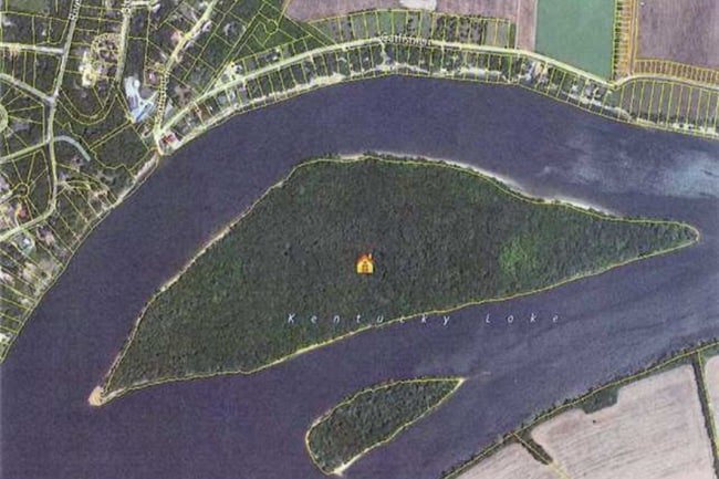 Building Photo - 1 Wolf Island Rd