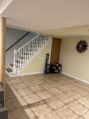 Building Photo - 906 Meadowlark Ln
