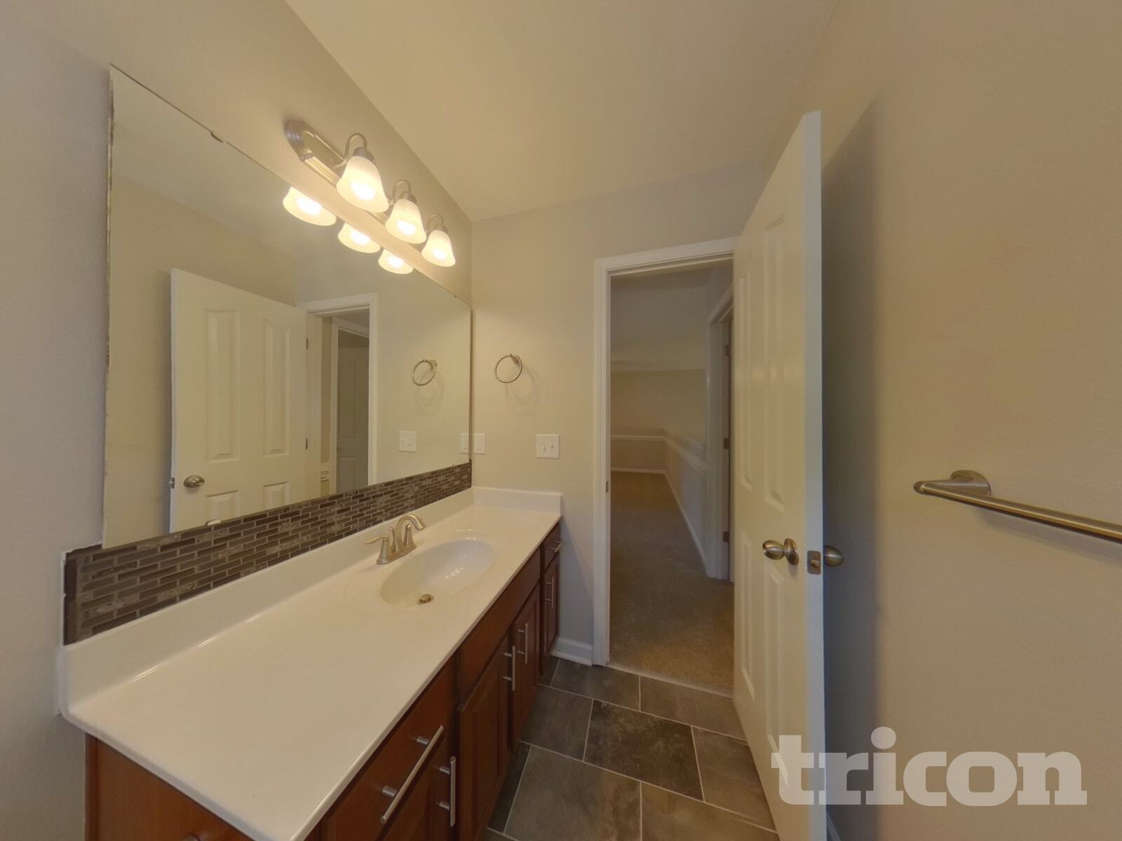 Building Photo - 2558 Fiddlers Glenn Dr