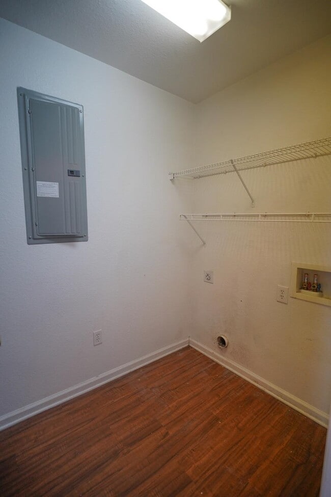 Building Photo - 2788 Westbrook Ct