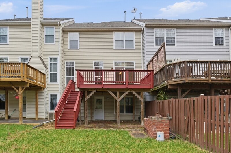 Building Photo - 5905 Grenfell Loop