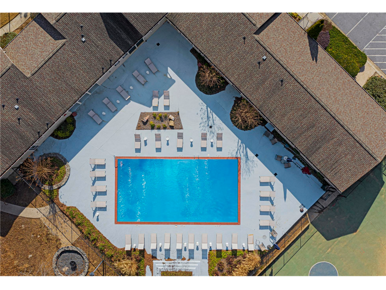 Building Photo - Springdale Glen