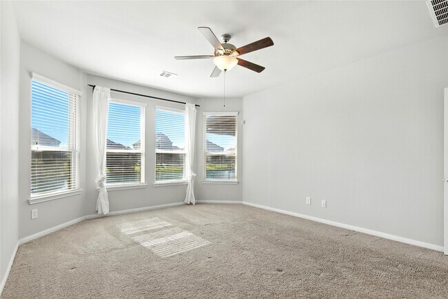 Building Photo - 29650 Yaupon Shore Dr