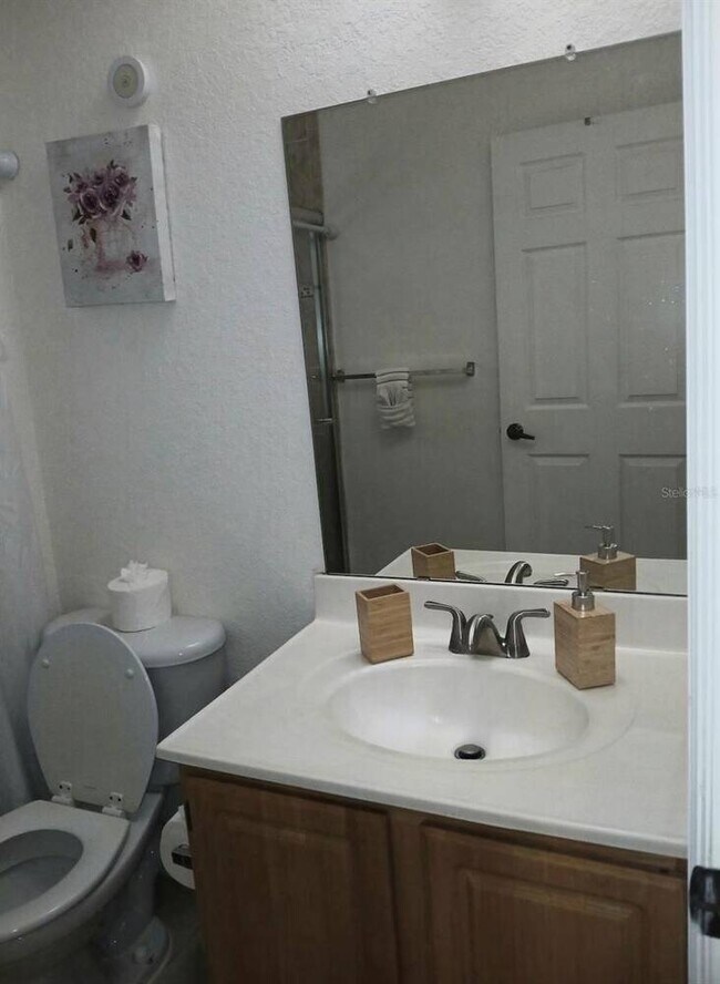 Building Photo - 4019 Venetian Bay Dr