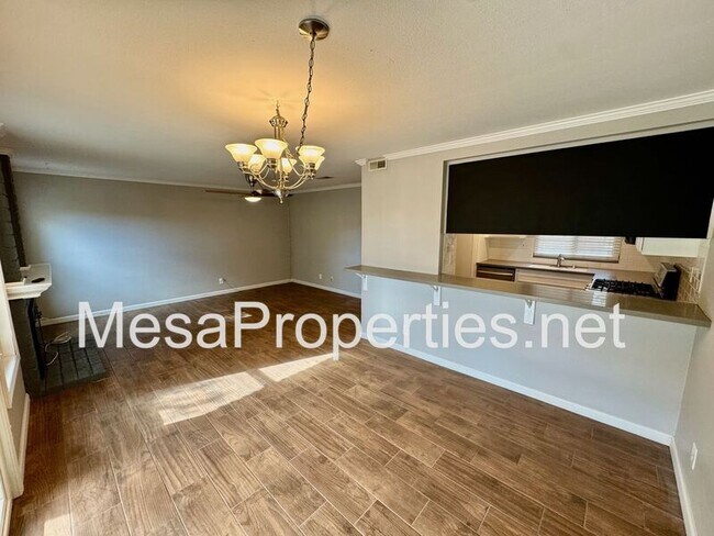 Building Photo - 8475 Lemon Grove Dr