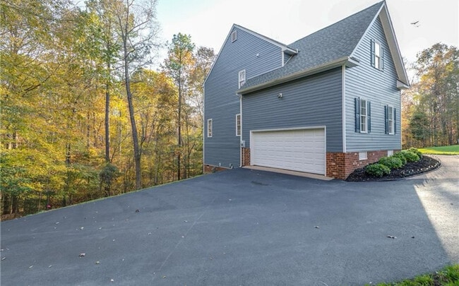 Building Photo - 11519 Lylwood Ln
