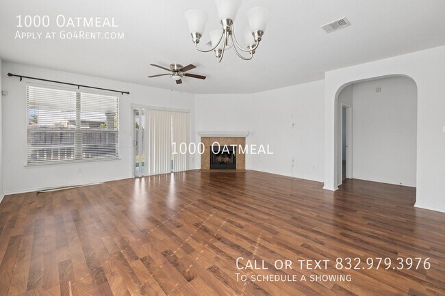 Building Photo - 1000 Oatmeal-