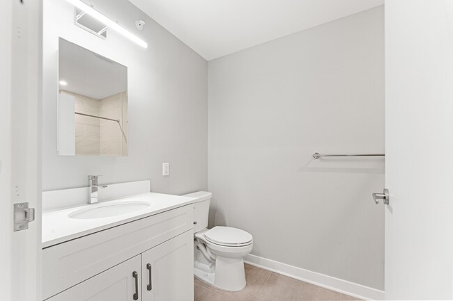 Building Photo - 475 Communipaw Ave