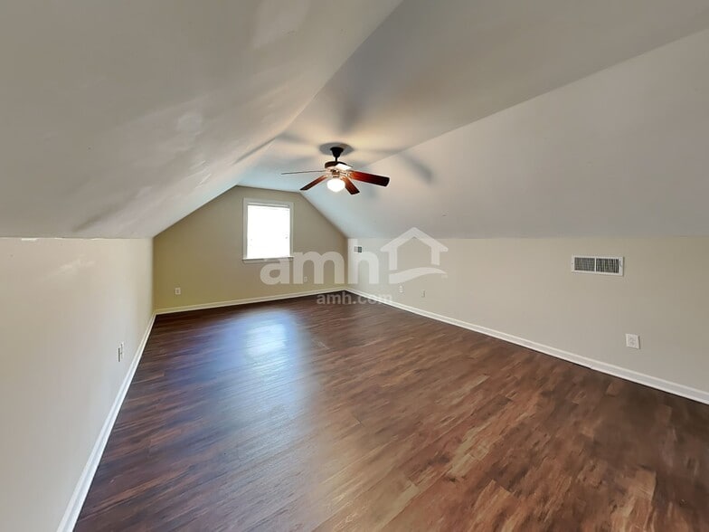 Building Photo - 235 Grand Isle Ct