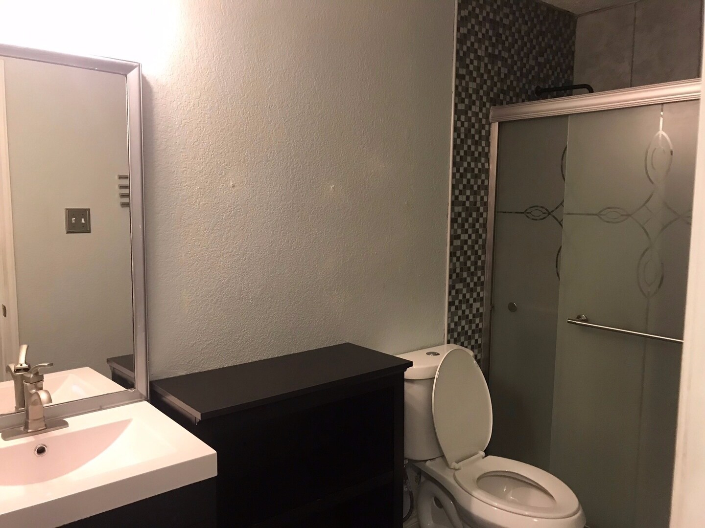 Building Photo - 3820 Bandera Ranch Rd