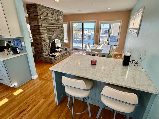 Building Photo - 124 Manomet Ave