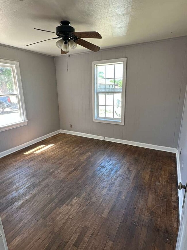 Building Photo - 829 S Lipscomb St