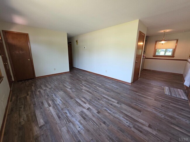 Building Photo - 5930 Edgewood Ave