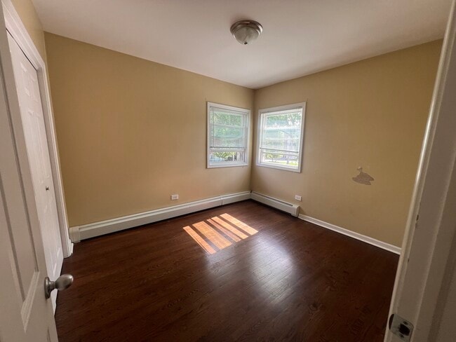 Building Photo - 236 Johnson St