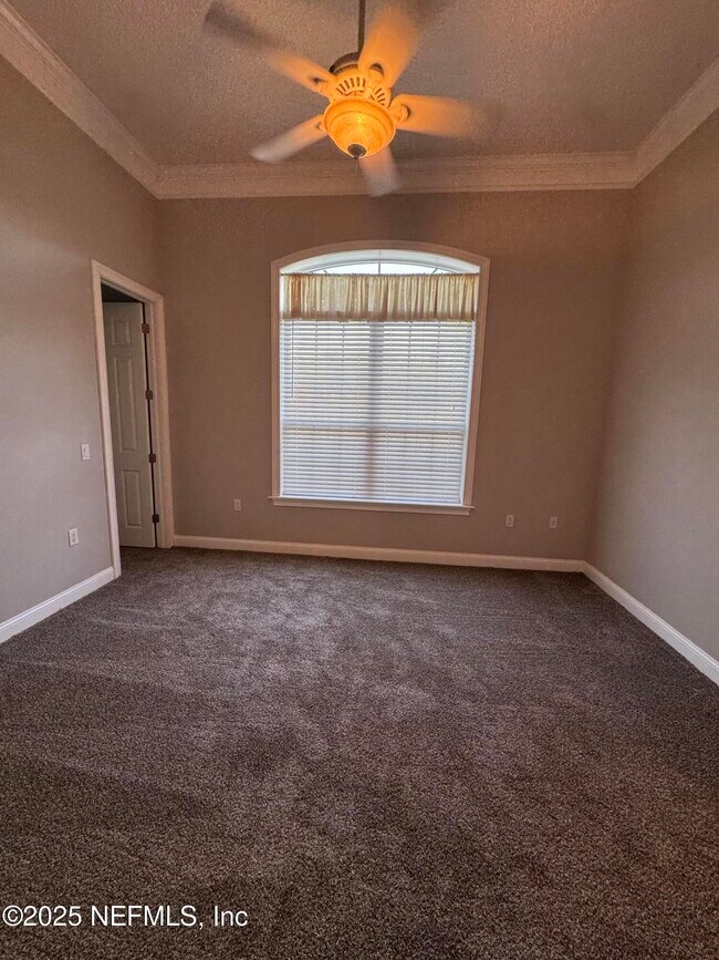 Building Photo - 2580 Heather Oaks Ct