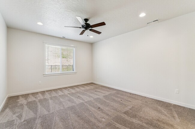 Building Photo - 10646 W Thimbleberry Ct