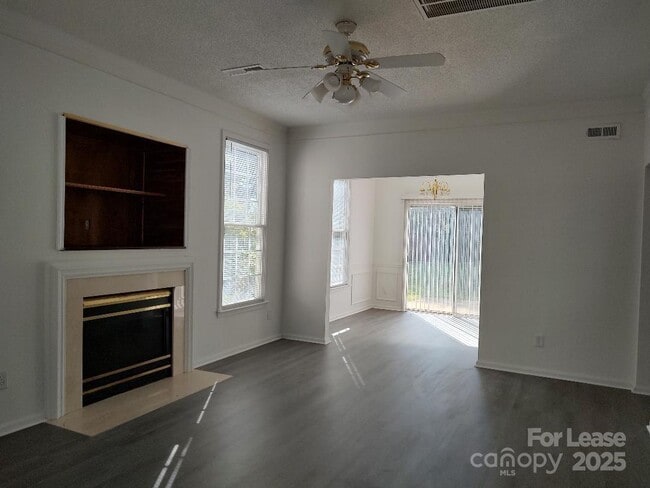 Building Photo - 7428 Chital Rd