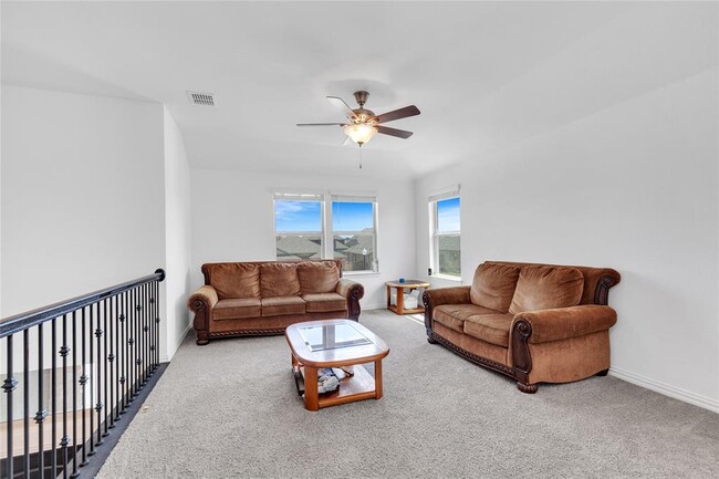 Building Photo - 122 Shagbark Trl