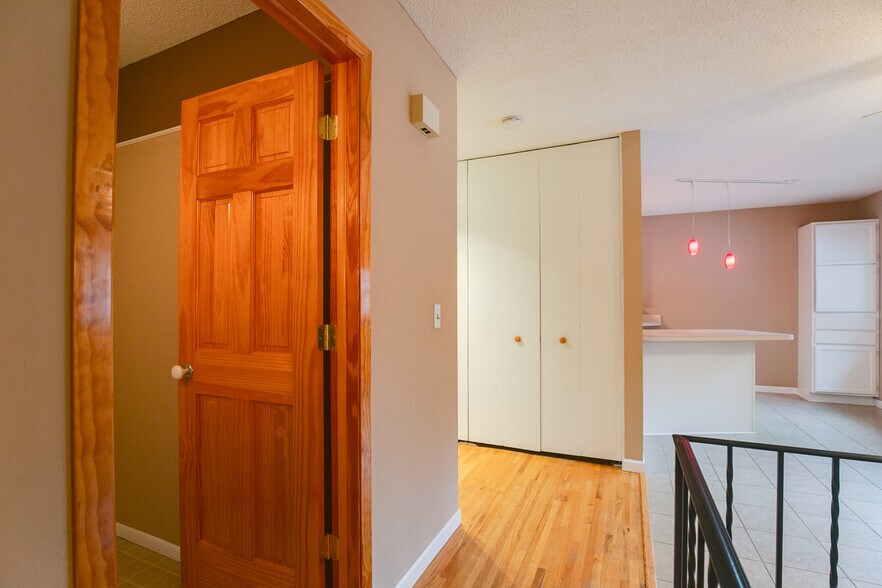 Building Photo - 12115 Drake St NW