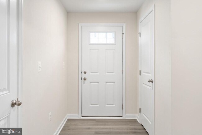 Building Photo - 7263 Congressional Cir