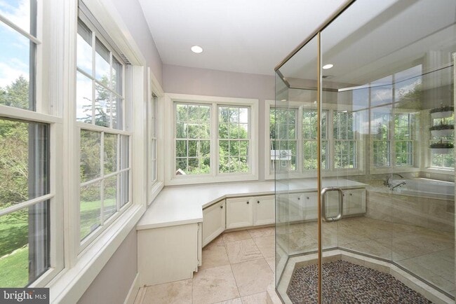 Building Photo - 966 Paige Ct