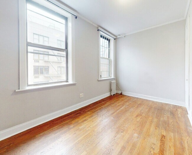 Building Photo - East 25th Street
