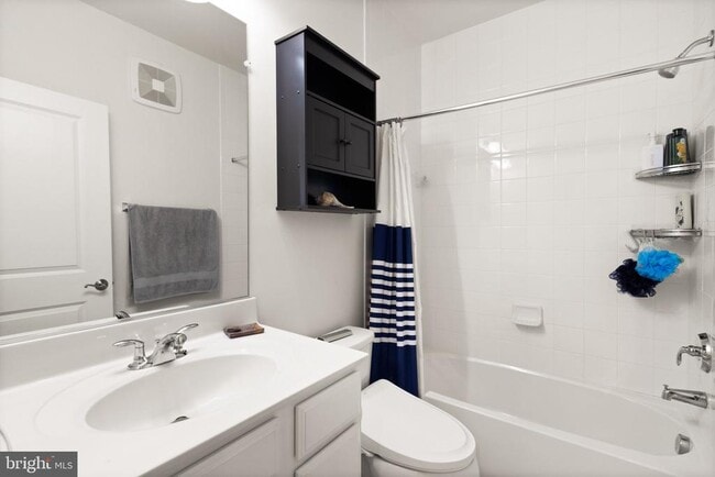 Building Photo - 10424 Ratcliffe Trl