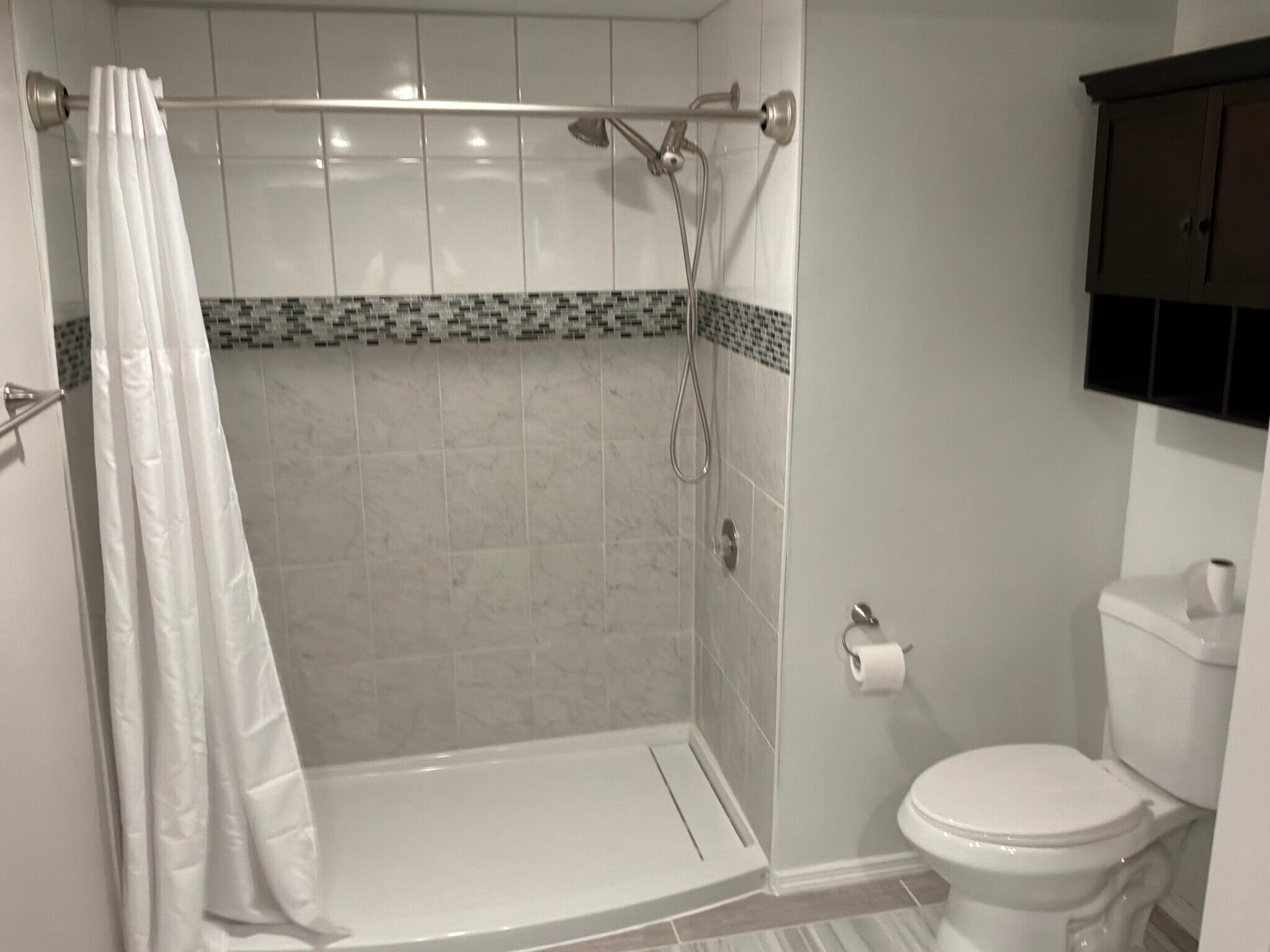 Master Bath - 4600 Ocean Beach Blvd