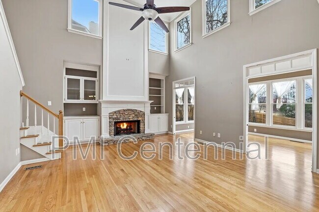 Building Photo - 120 Creekside Park Dr