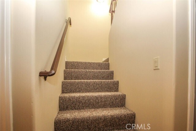 Building Photo - 719 E Providencia Ave