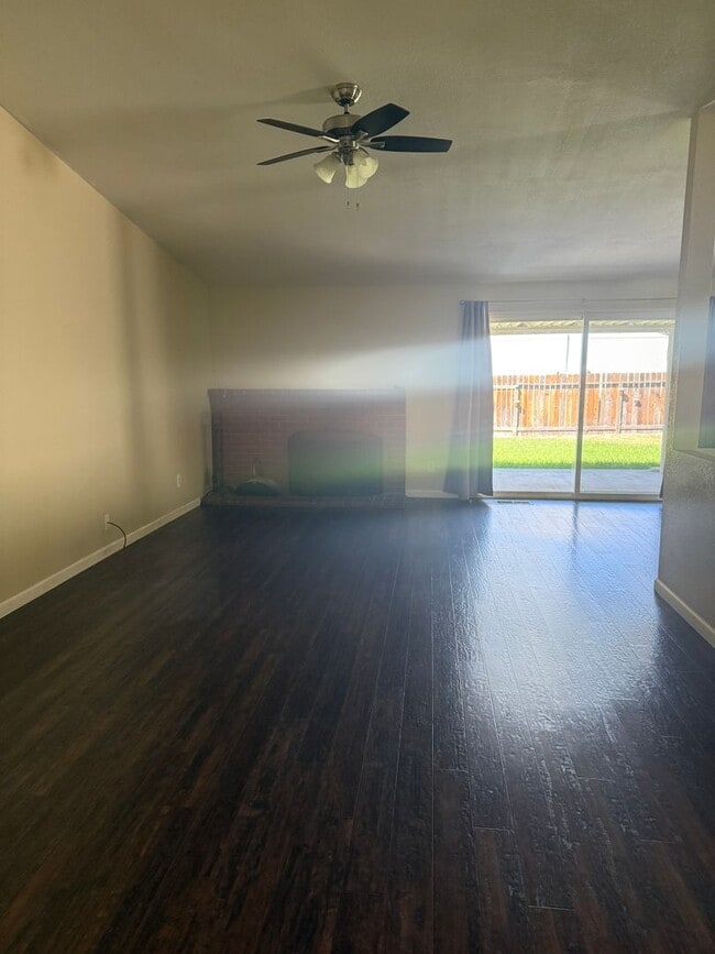 Building Photo - 4605 Rio Encantado Ln