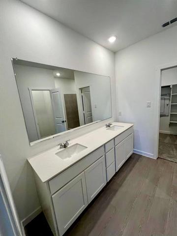 Building Photo - 10009 Warlander Dr