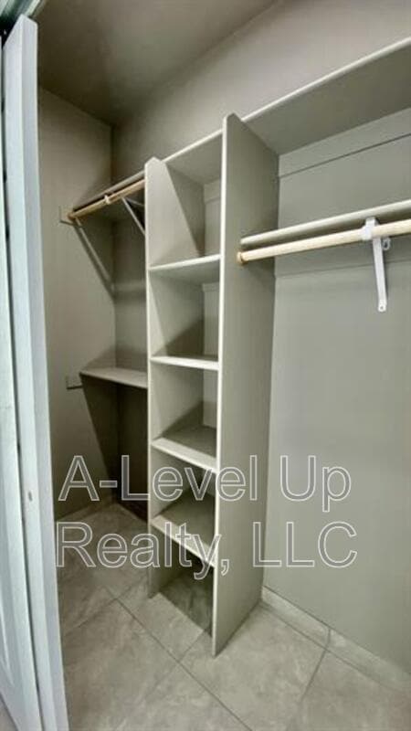 Building Photo - 1506 E 28th St