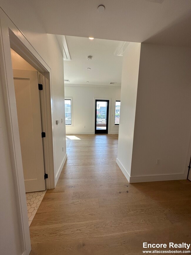 Building Photo - 54 Leo M Birmingham Pky