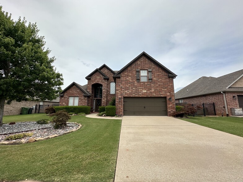 Primary Photo - 6435 W Bridge Bay Dr
