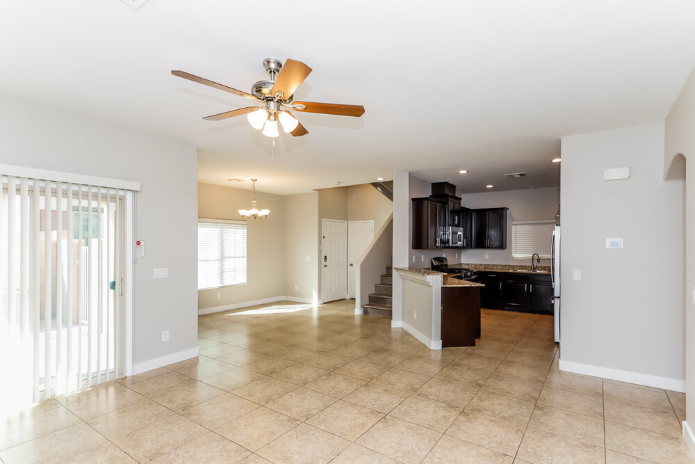 Building Photo - 9623 Vega Carpio Ave