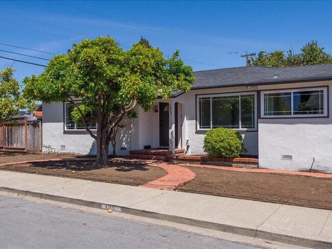 Building Photo - 1311 Woodland Ave