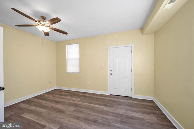 Building Photo - 2712 Sherman Ave NW