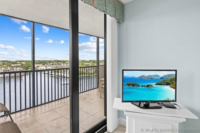 Building Photo - 3420 S Ocean Blvd