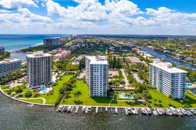 Building Photo - 875 E Camino Real