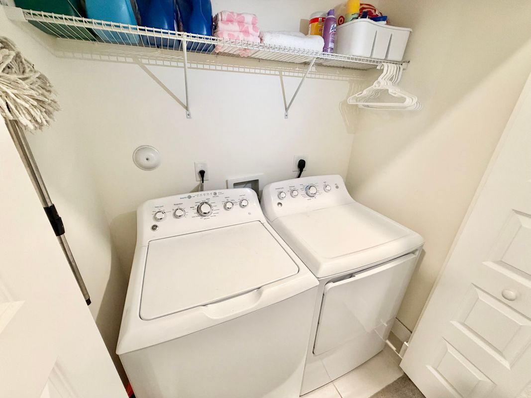 Building Photo - 4861 NW 83rd Path