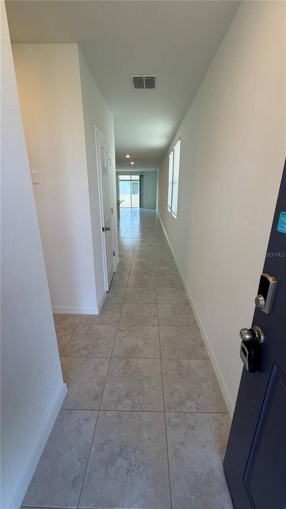 Building Photo - 3900 Giorgio Dr