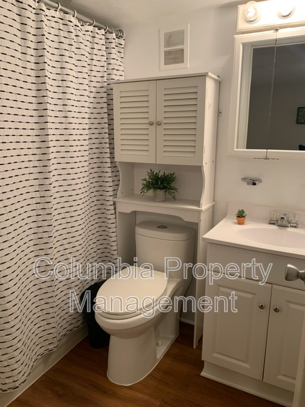 Building Photo - 1434 A St SE