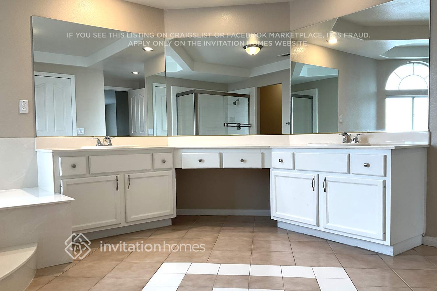 Building Photo - 8963 Hillsboro Creek Ct