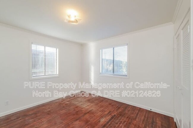 Building Photo - 1426 Olive St