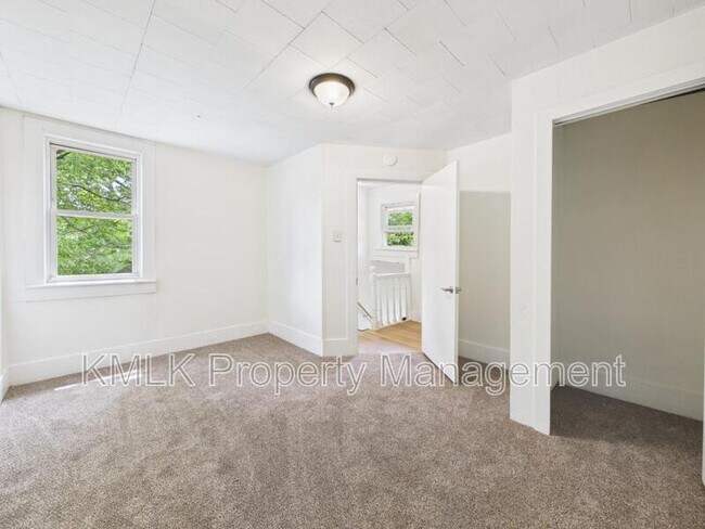 Building Photo - 508 Crouse St