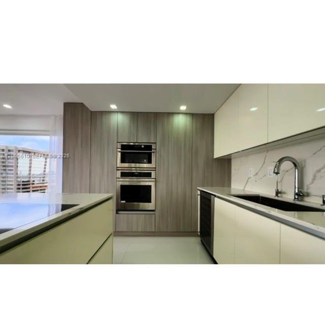 Building Photo - 11111 Biscayne Blvd