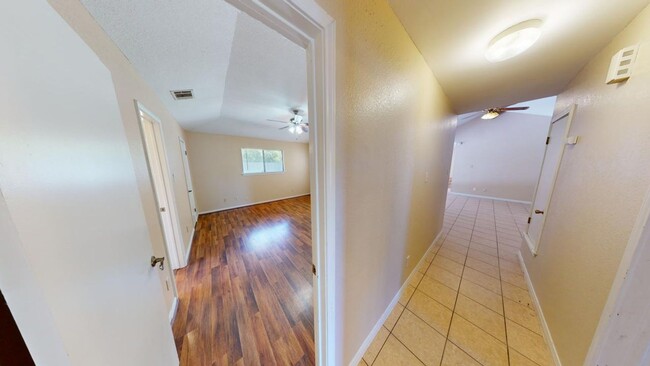 Building Photo - Great Home in Round Rock!