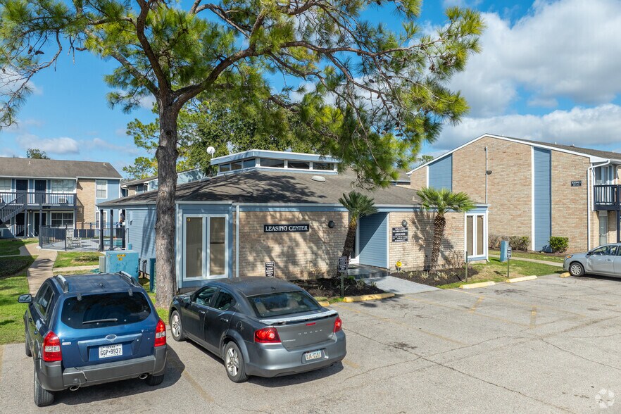 Albion 1300 Buchta Rd Angleton TX 77515 Apartment Finder