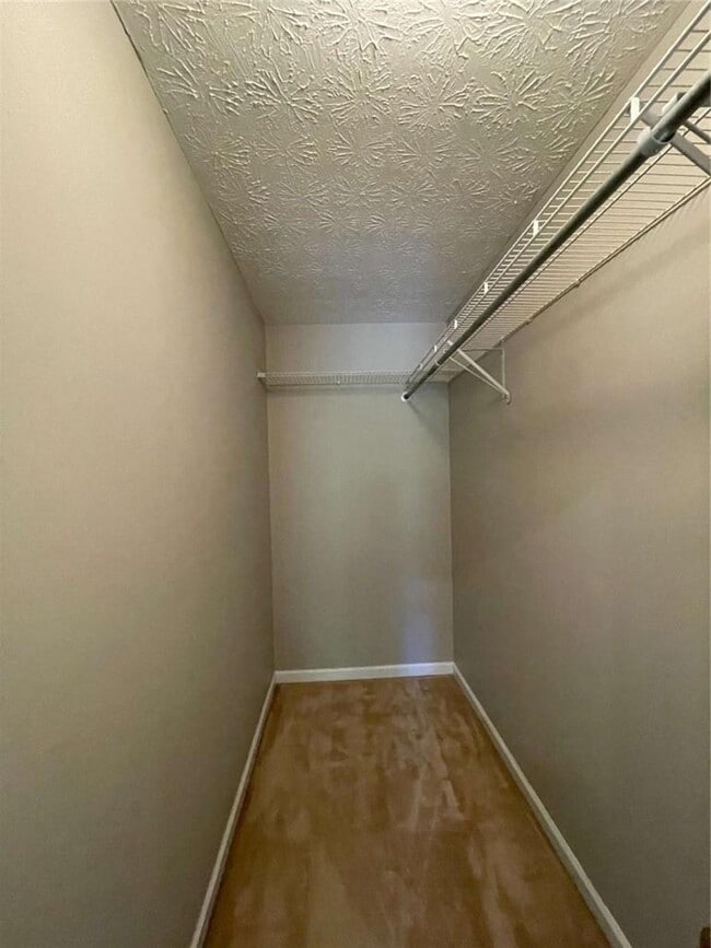 Building Photo - 2346 Delfern Dr NW